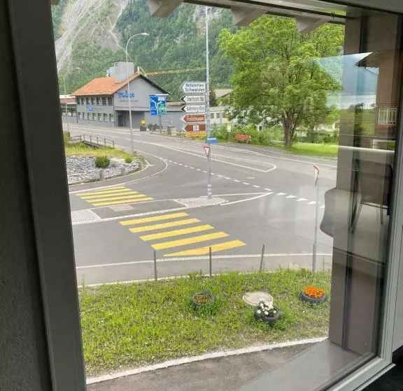 ペンション Moto Center Beo Ag