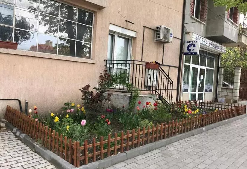 ペンション Ssenyange Guest House