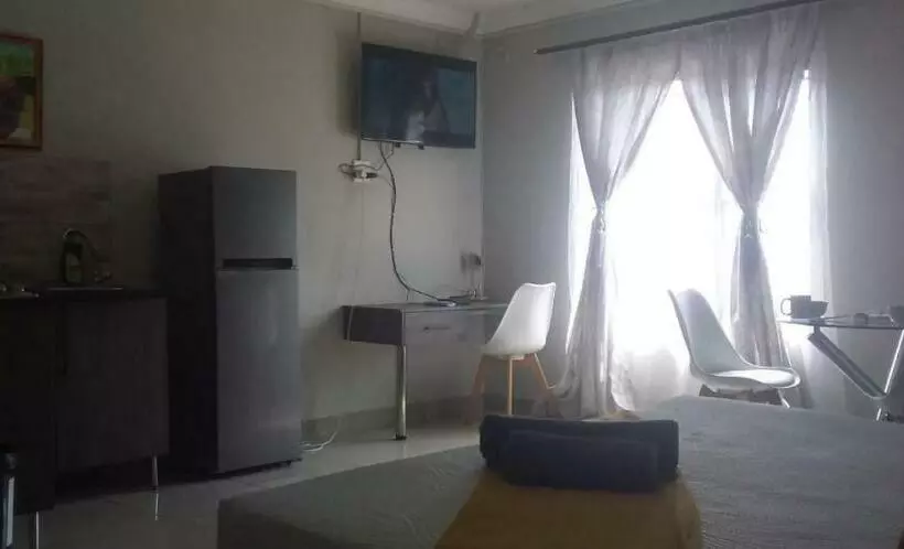 The Hide On Claremont