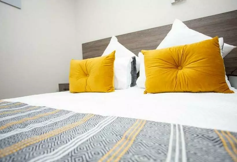 The Hide On Claremont