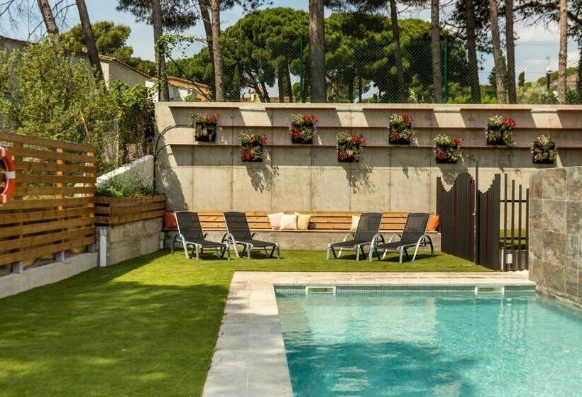 Albana Apartaments Turístics