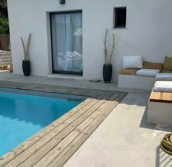 Bed and Breakfast Le Cabanon De Val