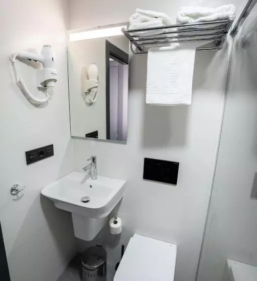 Majatalo Nerja Centro Jacuzzi  Mirador De La Ermita  Adults Recommended