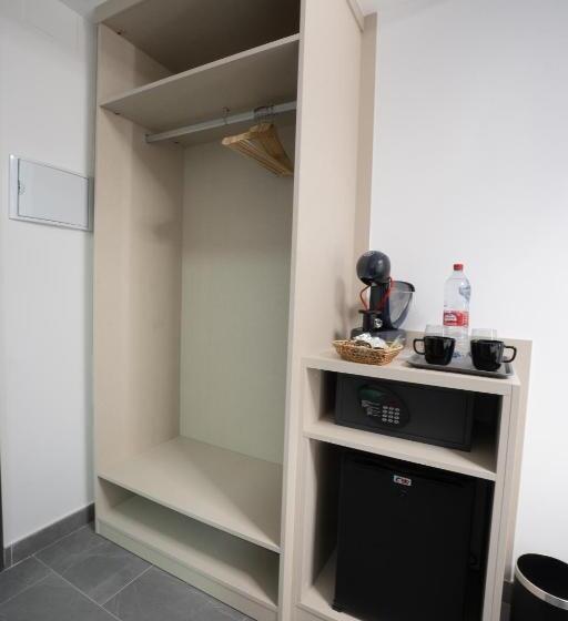 Пансион Nerja Centro Jacuzzi Mirador De La Ermita Adults Recommended