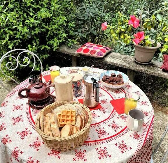 مبيت وإفطار Merlettes Des Sables