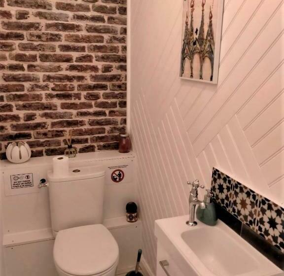 مبيت وإفطار Merlettes Des Sables