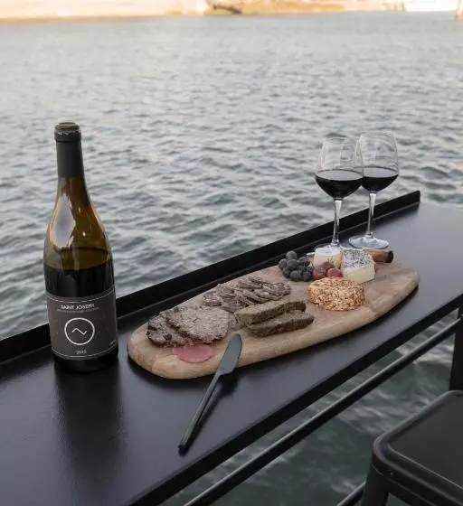 Majatalo La Peniche   Bed And Bicycle   Tournon