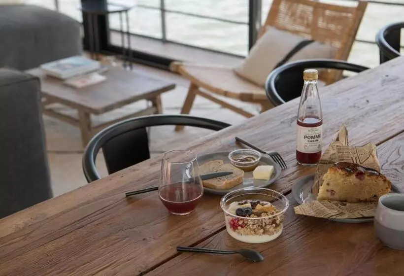 Majatalo La Peniche   Bed And Bicycle   Tournon