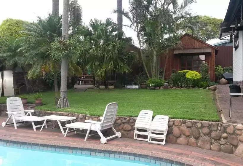 ペンション Smiths Cottage