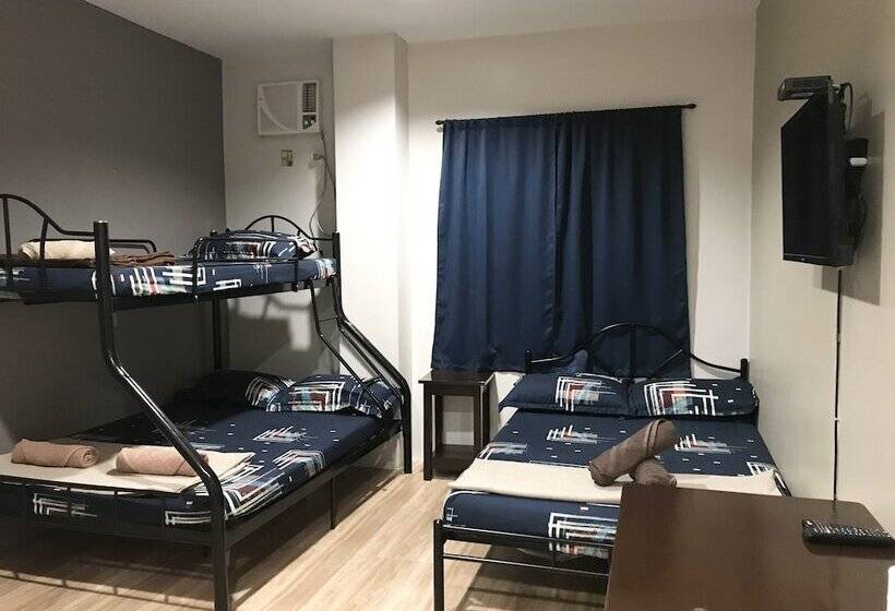 旅馆 2020 Travelers Inn