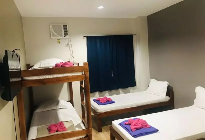 ユースホステル 2020 Travelers Inn
