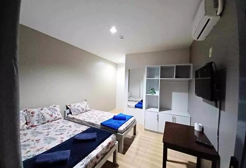 ユースホステル 2020 Travelers Inn