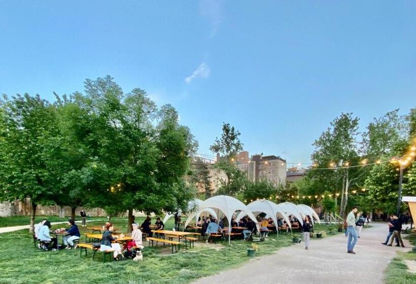 Bed and Breakfast Relaxing