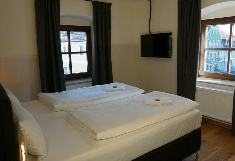 ホテル Gasthof Kirchenwirt