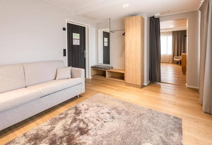 בית מלון כפרי Li Fennada