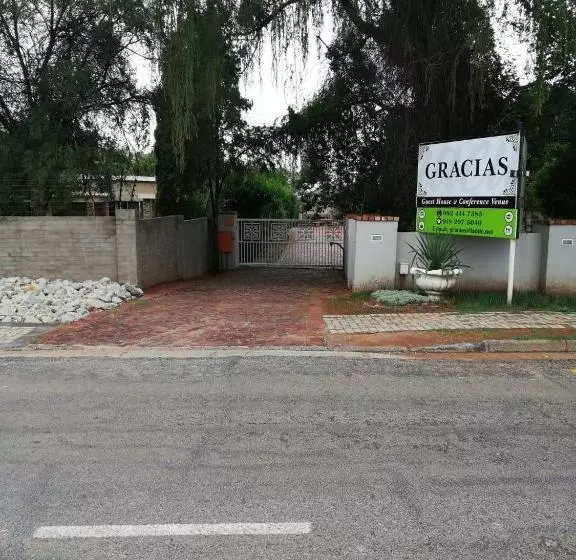 Pension Gracias Guest House