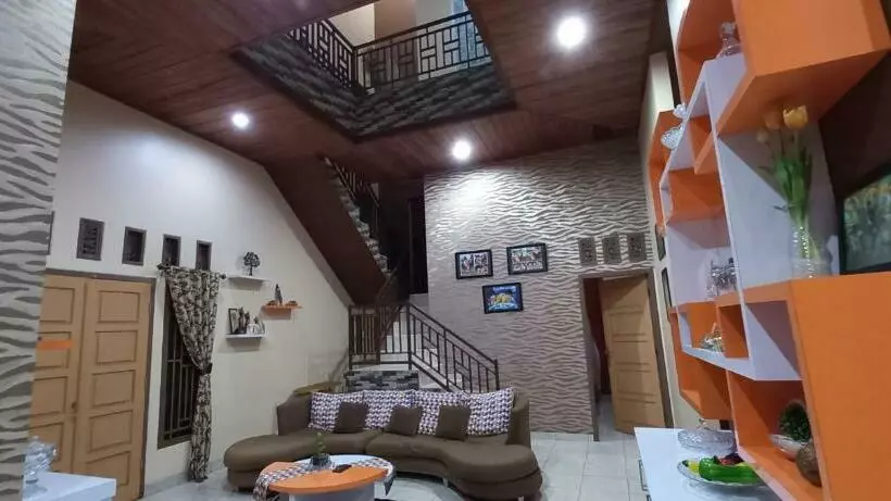 ペンション House Of Runsia Guesthouse