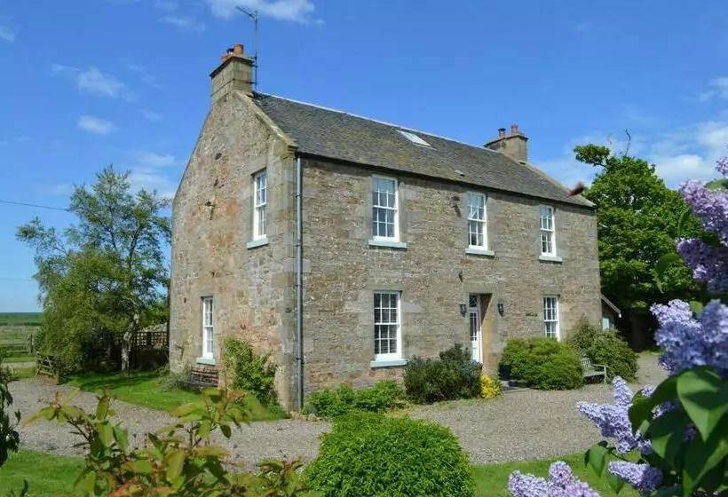 Troustrie House B&b, By Crail