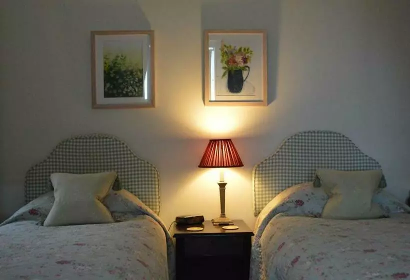 Troustrie House B&b, By Crail