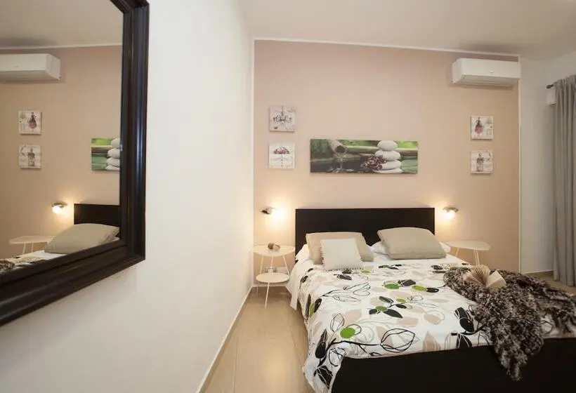 B&b Trio D Archi La Pilozza Infiorata
