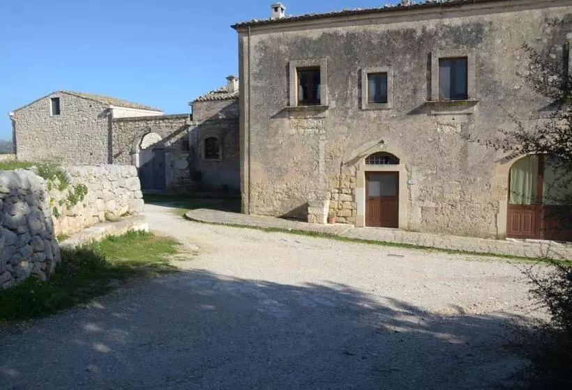 ベッドアンドブレックファースト Casina Di Grotta Di Ferro