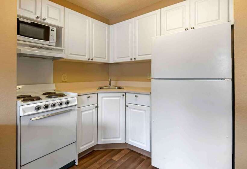 فندق Extended Stay America Suites  Orlando  Convention Center  6443 Westwood