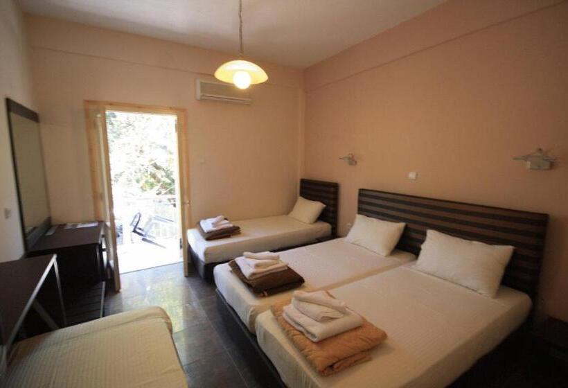 בית מלון כפרי Ulrika