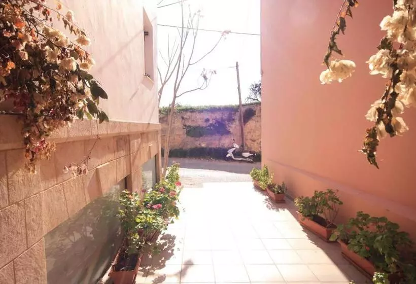 בית מלון כפרי Ulrika