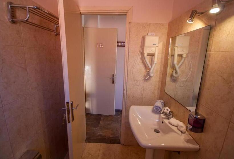 בית מלון כפרי Ulrika