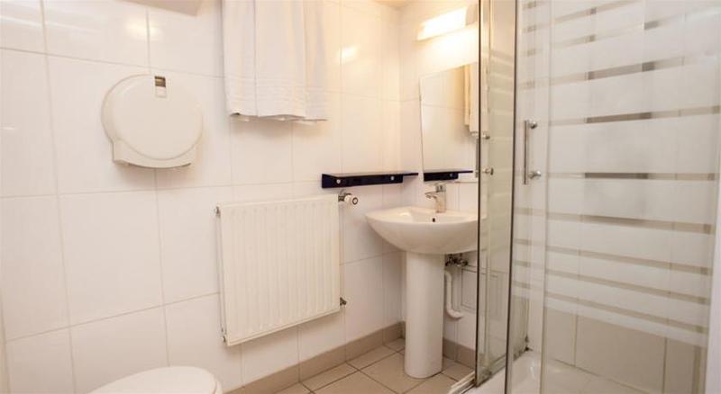 St Christopher S Inn Paris Canal