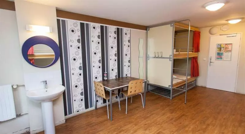 St Christopher S Inn Paris Canal