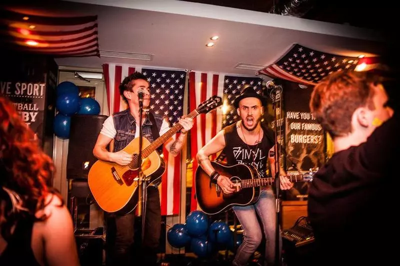 St Christopher S Inn Paris Canal