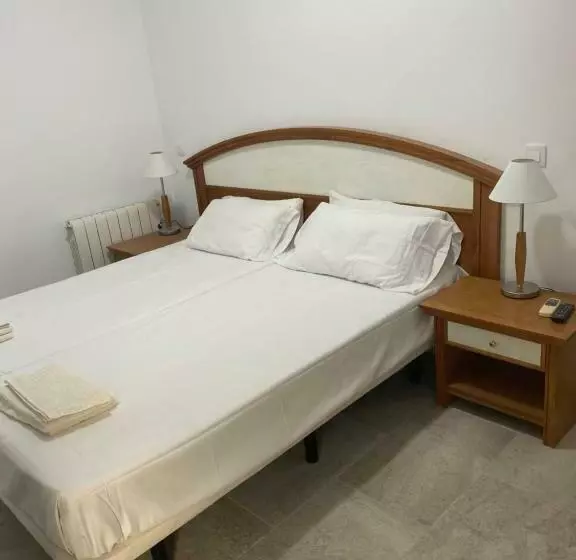 تختخواب و صبحانه Aloja Madrid