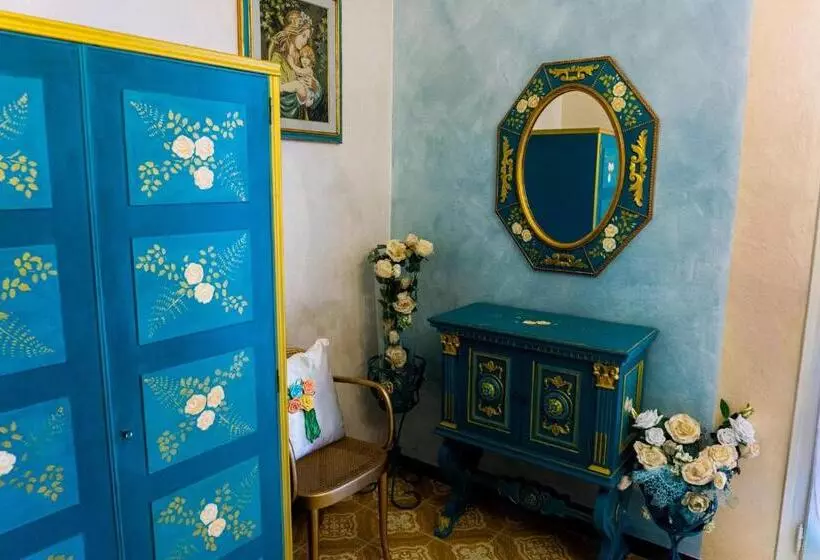 تختخواب و صبحانه Bellavista Versilia