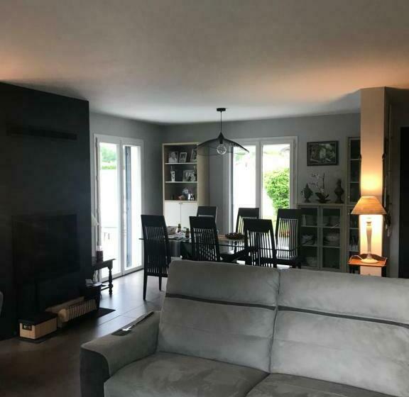 ベッドアンドブレックファースト La Pépinière