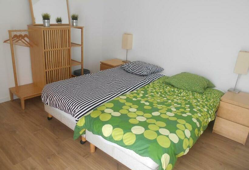 تختخواب و صبحانه Résidence L Estrade