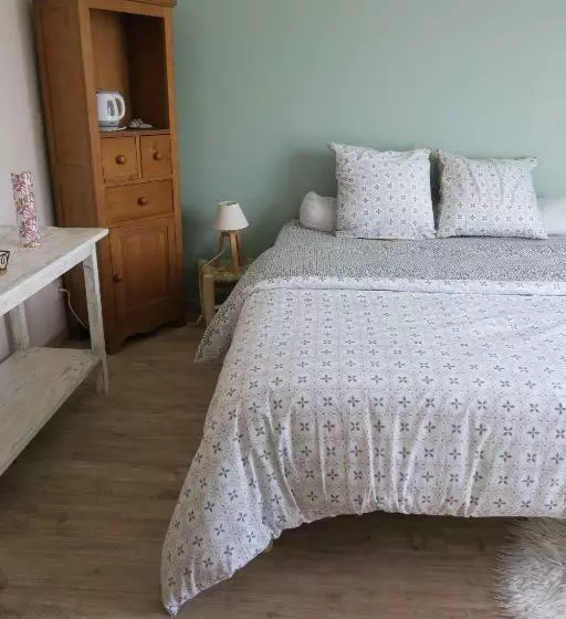 Aamiaismajoitus (B&B) Vagabondes Chambres D Hôtes