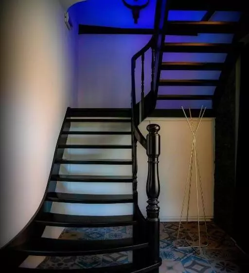 هتل Lofts In Town