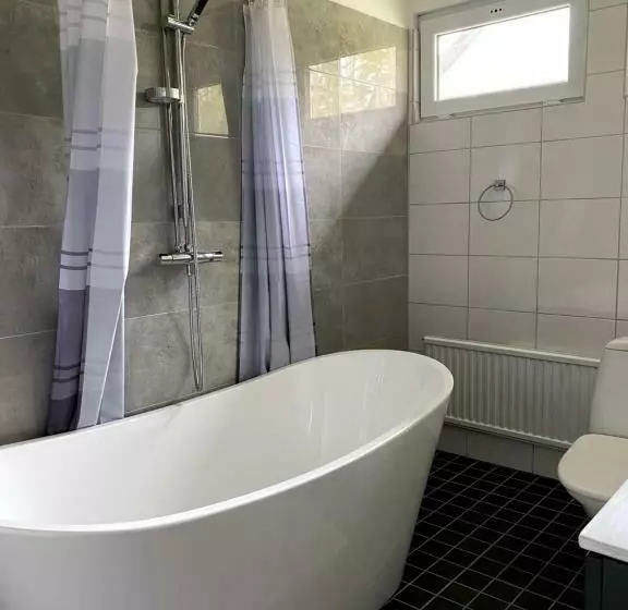 ペンション Sävsjöns Boende