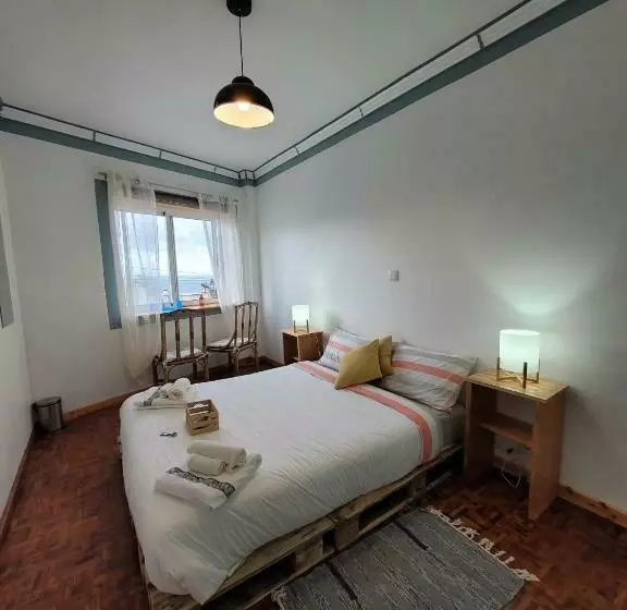 ペンション The Handmade House Azores