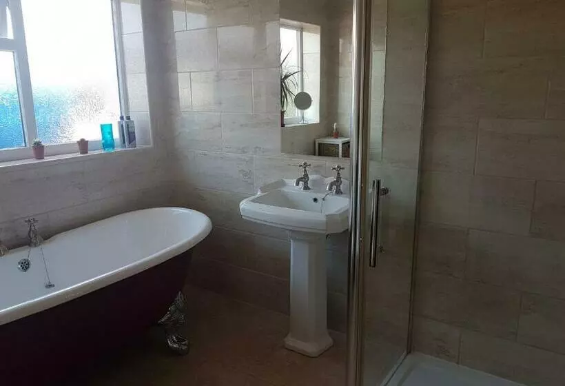 Thorncroft B&b   Adults Only