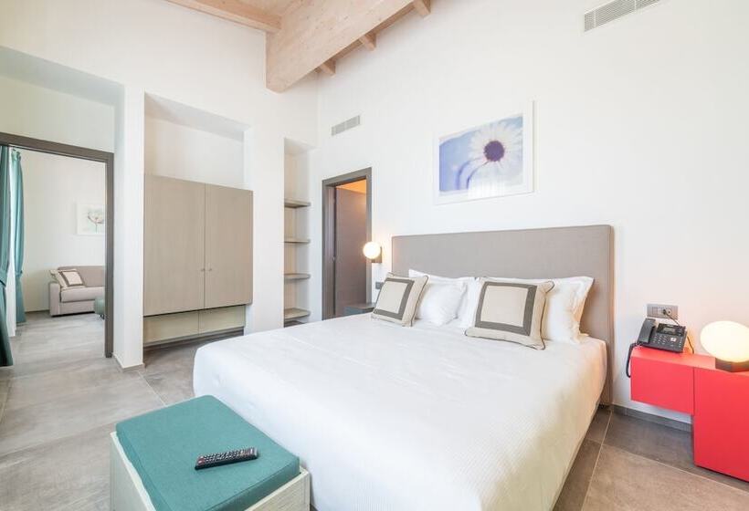 هتل Natiia Relais Adults Only