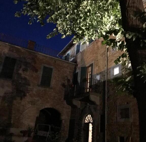 ペンション Camera Suite Romantica Con Giardino In Dimora Storica   B&b Palazzo Robicci