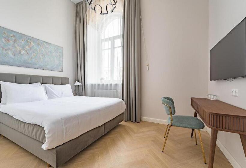 پانسیون St Casimir Apartments