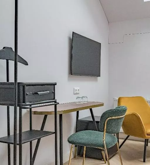 پانسیون St Casimir Apartments