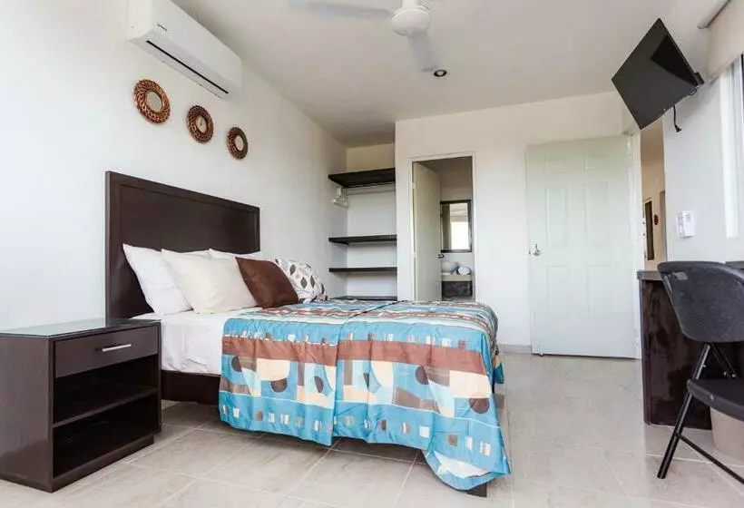 Retkeilymaja Lux Studio Las Palmas Puerto Morelos