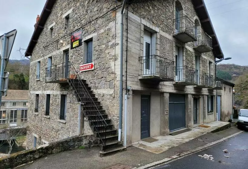 ベッドアンドブレックファースト Les Terrasses De L Allier