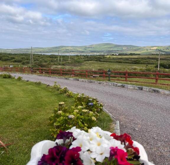 مبيت وإفطار Valentia View