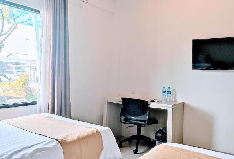 Szálloda Yunna Express