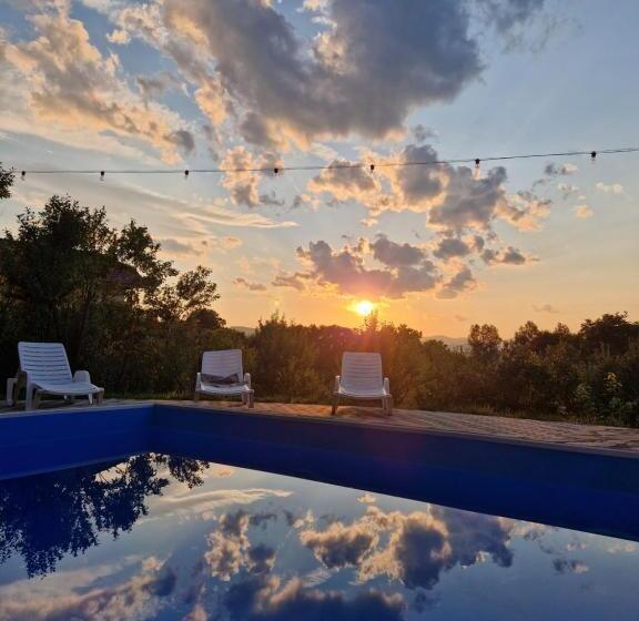 Пансион Casa Nikolia